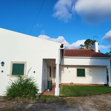 卡尔达斯达·赖尼亚Casa Dos Morgados别墅 外观 照片